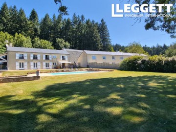 1 - Le Bez, Maison