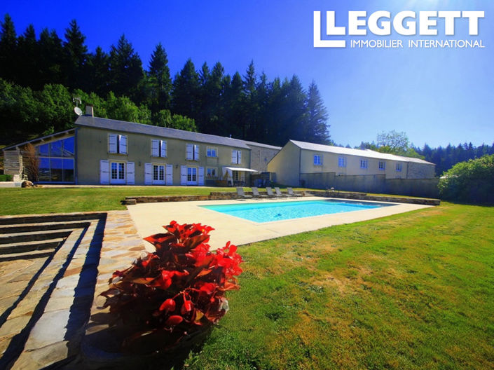 Image No.1-9 Bed House for sale