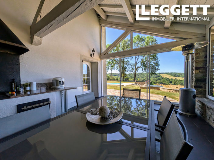 Image No.7-9 Bed House for sale