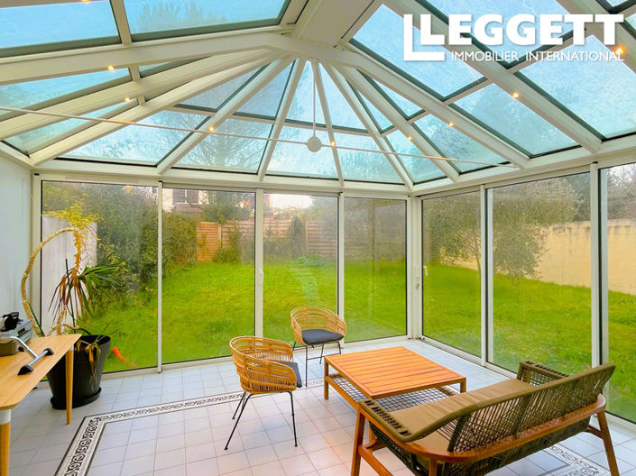 Image No.1-4 Bed House for sale