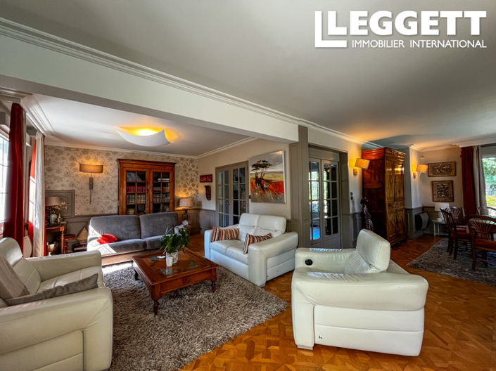 Image No.3-5 Bed House for sale