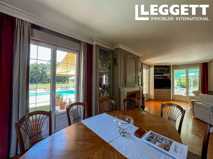 Image No.4-5 Bed House for sale