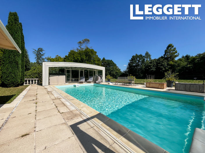 Image No.6-5 Bed House for sale