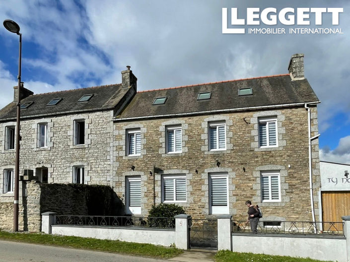 Image No.1-7 Bed House for sale