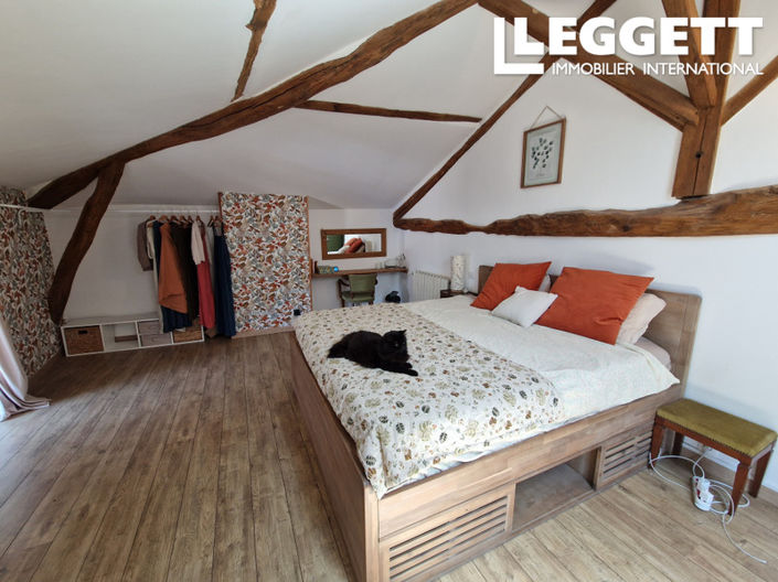 Image No.5-5 Bed House for sale