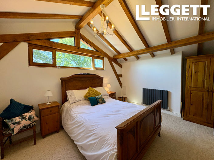 Image No.9-4 Bed House for sale