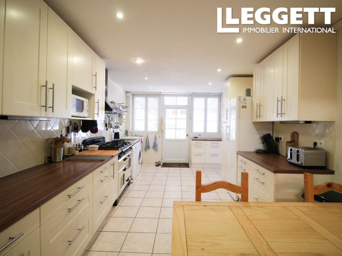 Image No.3-7 Bed House for sale