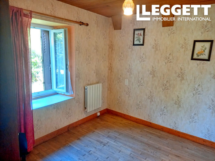 Image No.6-7 Bed House for sale