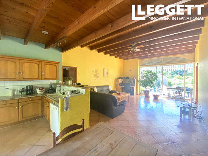 Image No.8-3 Bed House for sale