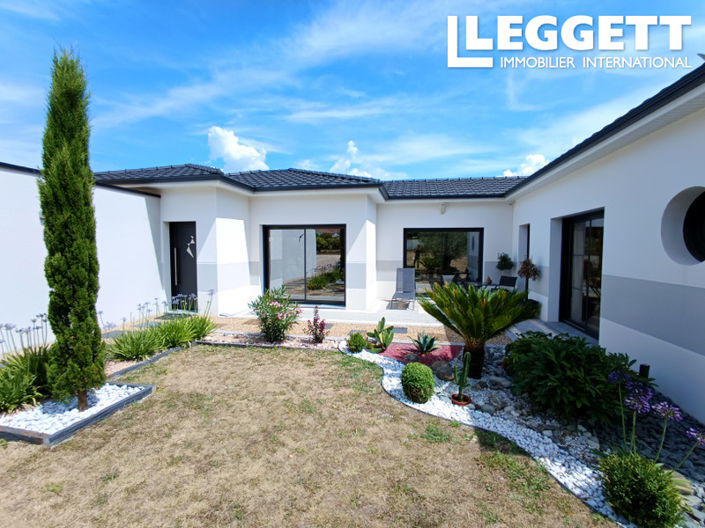 Image No.1-3 Bed House for sale