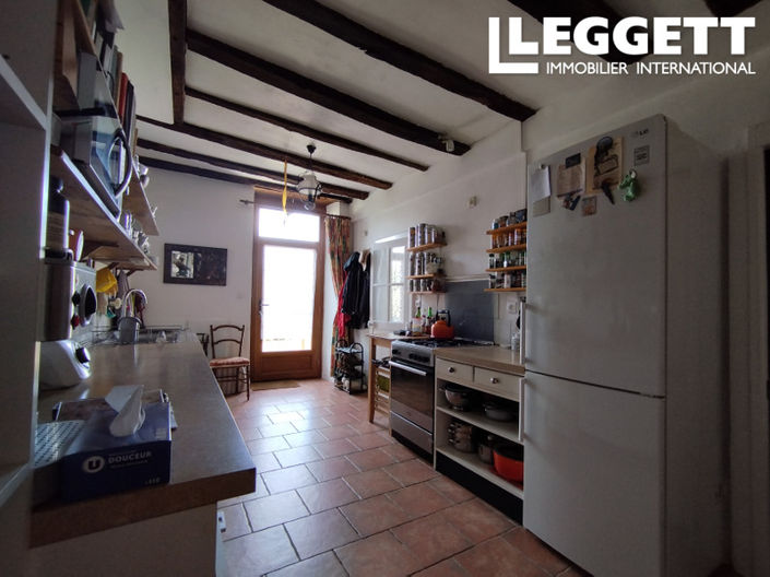 Image No.8-2 Bed House for sale