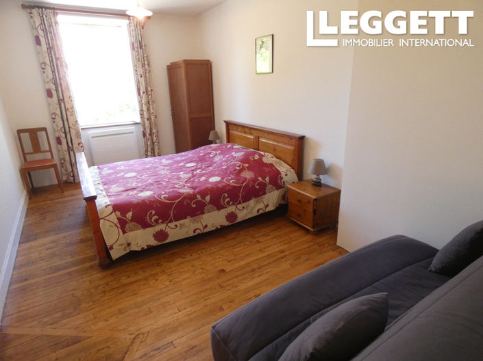 Image No.8-Maison de 7 chambres à vendre à Gros-Chastang