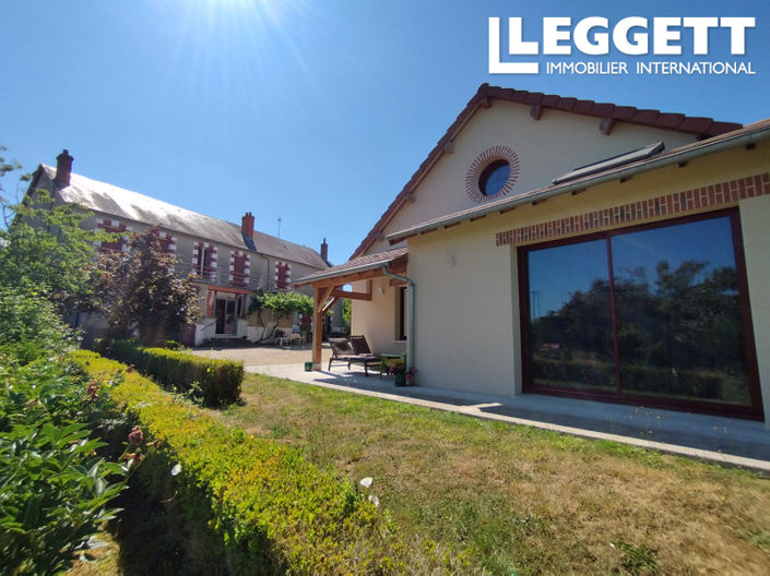 Image No.1-9 Bed House for sale