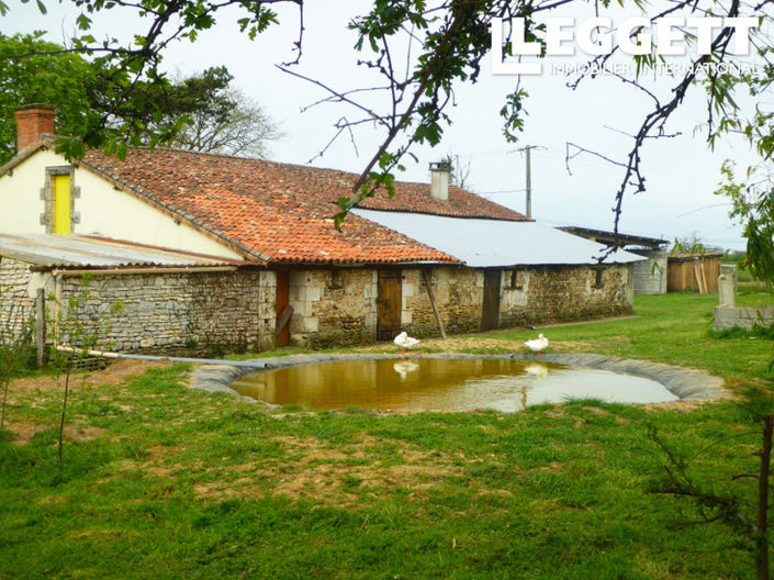 Image No.6-2 Bed House for sale