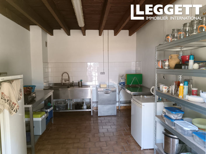 Image No.8-2 Bed House for sale