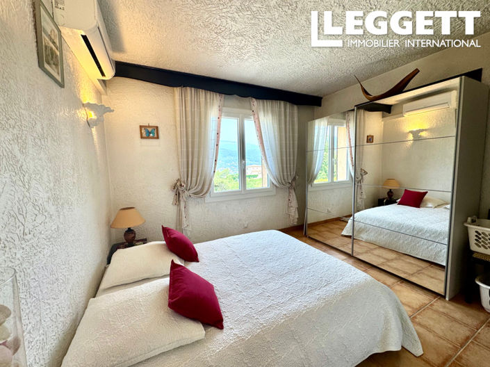 Image No.7-Maison de 4 chambres à vendre à Peymeinade