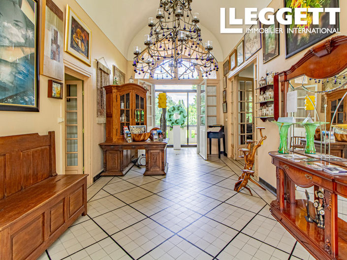 Image No.3-12 Bed House for sale