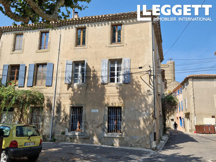 Image No.1-4 Bed House for sale