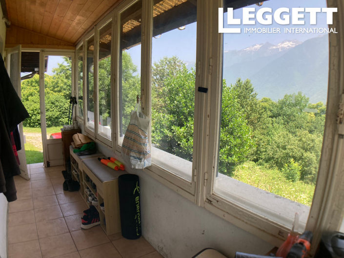 Image No.8-2 Bed House for sale