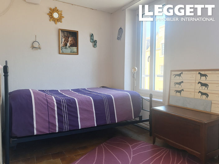 Image No.7-3 Bed House for sale