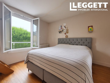 ahr0chm6ly9jzg4uagvzdglhlmltbw8vaw1hz2uvvevom