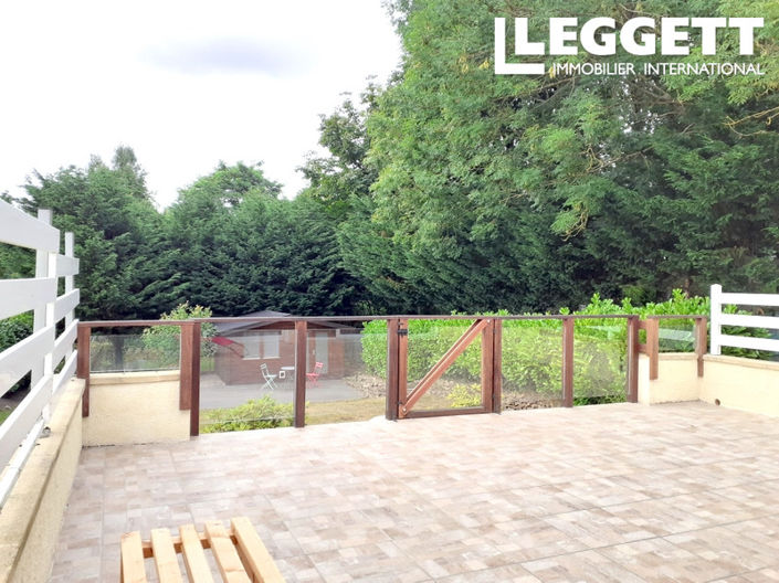 Image No.5-2 Bed House for sale