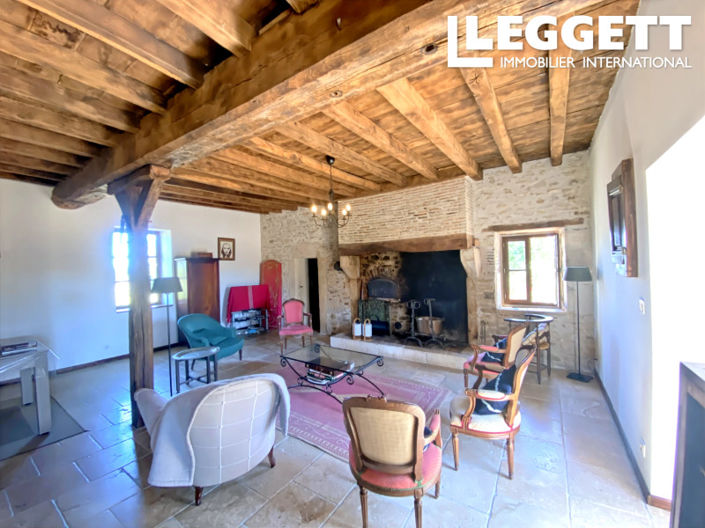 Image No.3-6 Bed House for sale