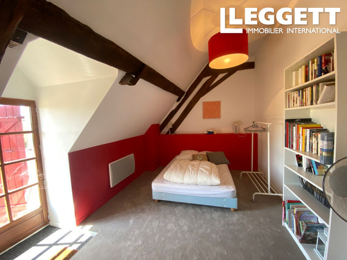 Image No.5-6 Bed House for sale