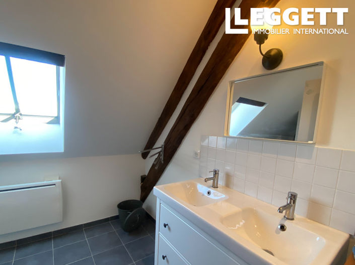 Image No.7-6 Bed House for sale