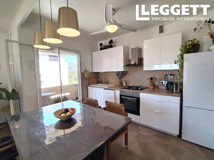 Image No.3-3 Bed Apartment for sale