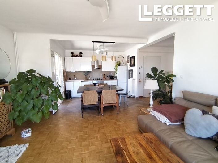 Image No.6-3 Bed Apartment for sale