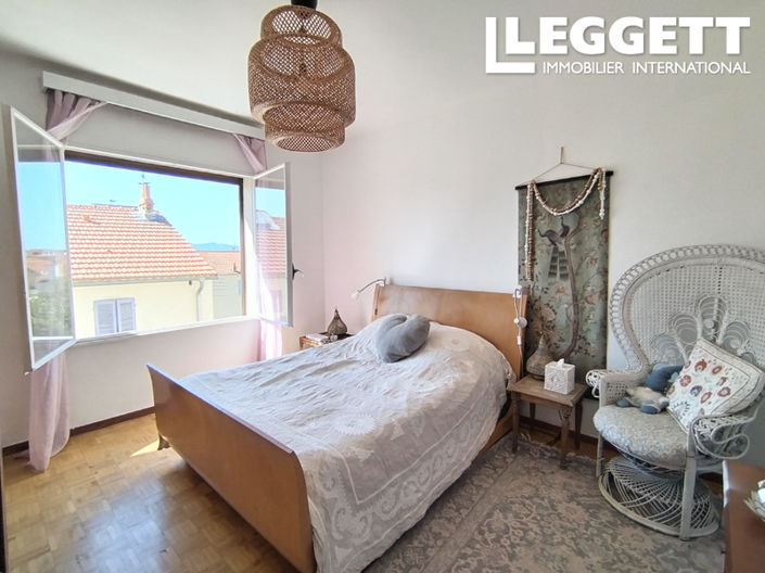 Image No.9-3 Bed Apartment for sale