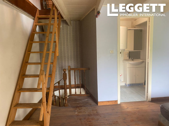 Image No.9-1 Bed House for sale