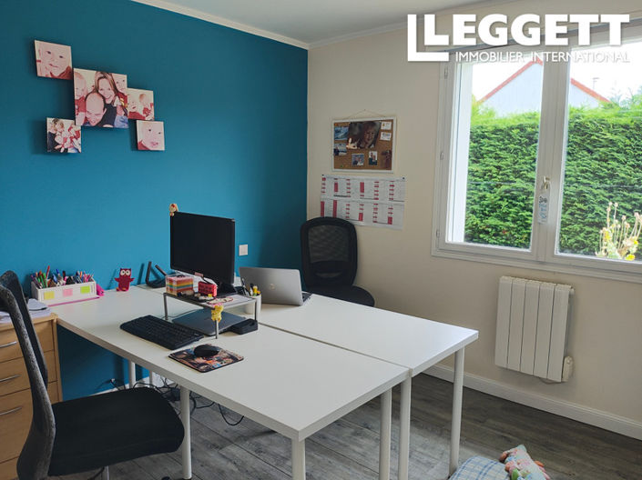 Image No.5-7 Bed House for sale