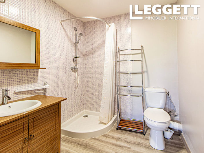 Image No.8-Maison de 8 chambres à vendre à L'Honor-de-Cos