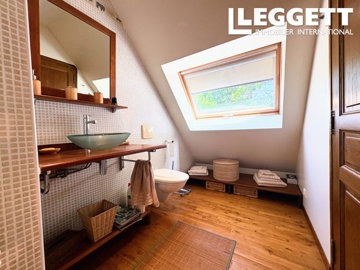 ahr0chm6ly9jzg4uagvzdglhlmltbw8vaw1hz2uvvevom