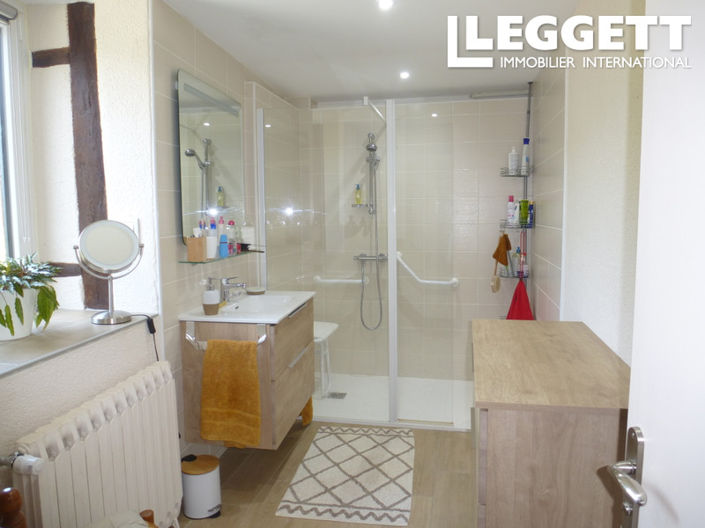 Image No.10-4 Bed House for sale