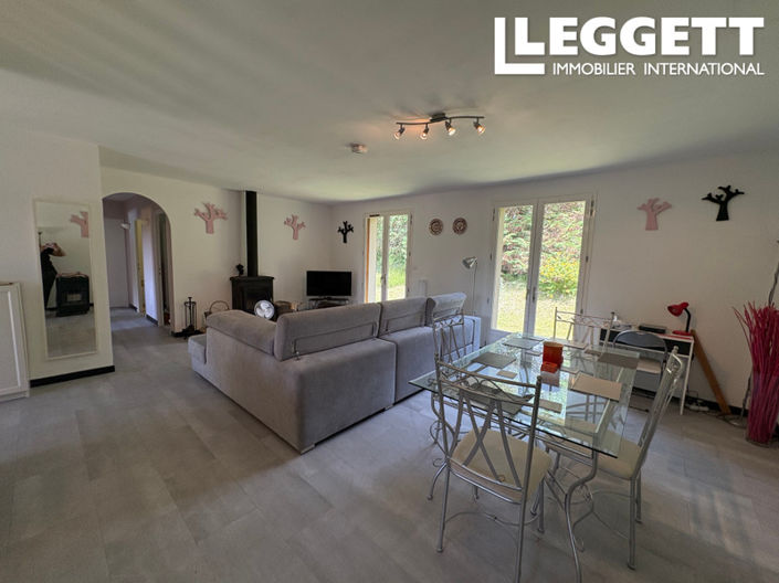 Image No.3-4 Bed House for sale