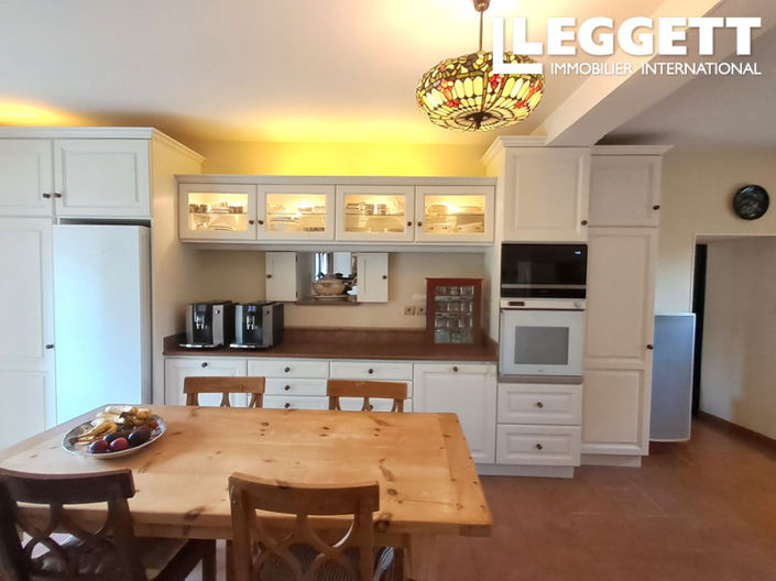 Image No.3-5 Bed House for sale