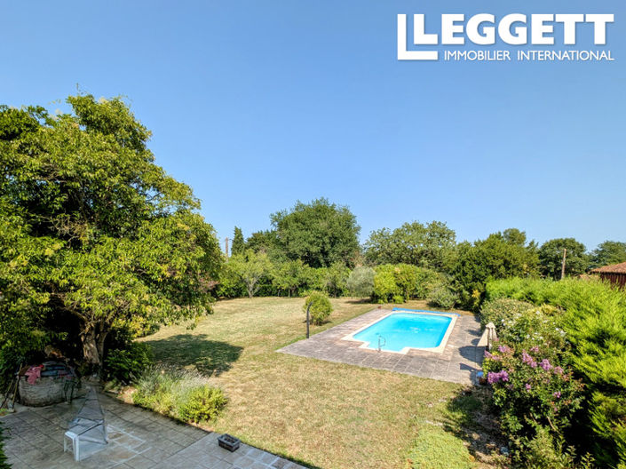 Image No.3-4 Bed House for sale