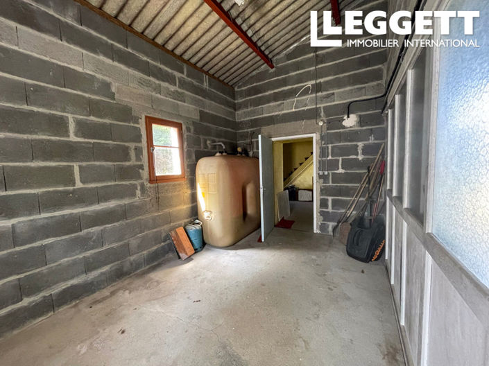 Image No.9-2 Bed House for sale