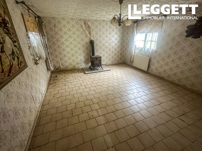 Image No.5-2 Bed House for sale