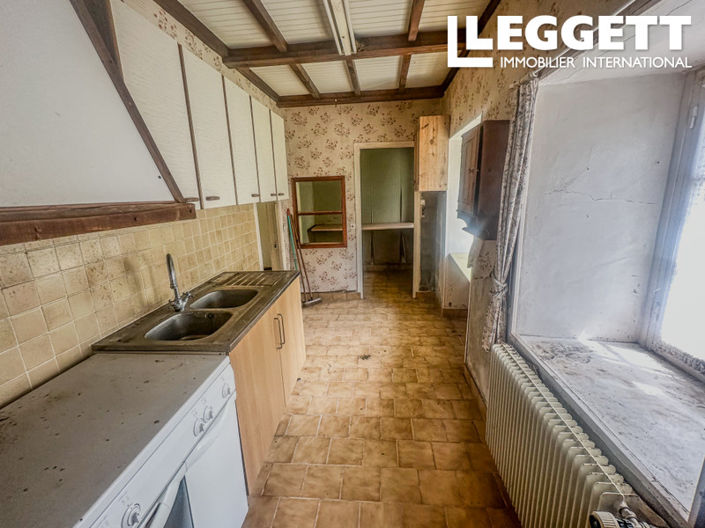 Image No.6-2 Bed House for sale