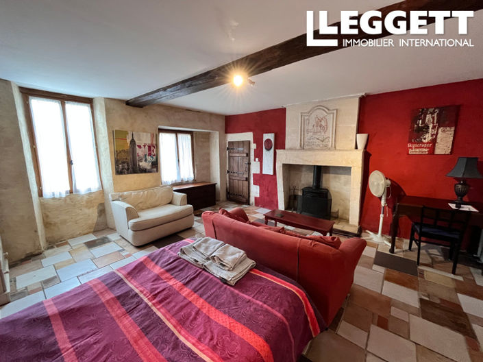 Image No.10-8 Bed House for sale