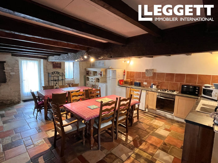 Image No.4-8 Bed House for sale