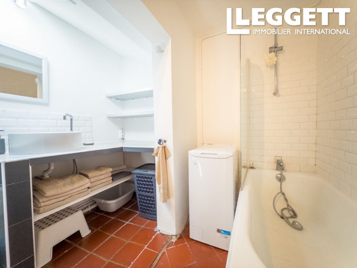 Image No.10-3 Bed Apartment for sale