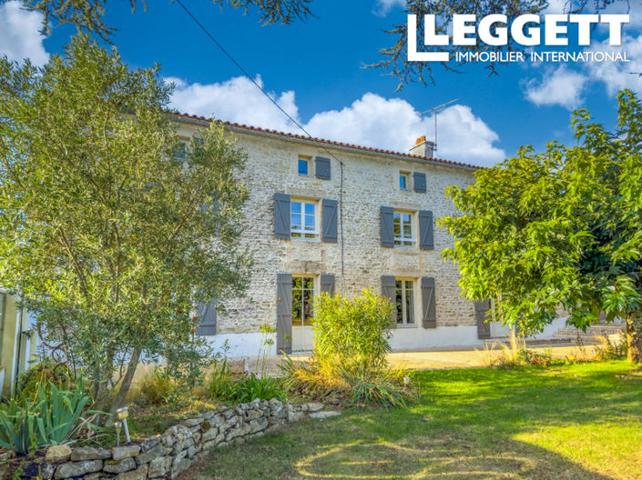 Image No.10-7 Bed House for sale