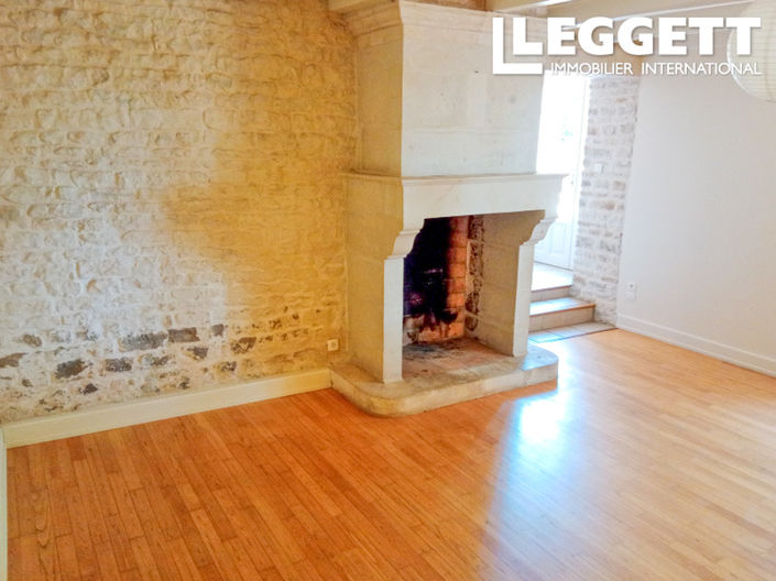 Image No.7-7 Bed House for sale