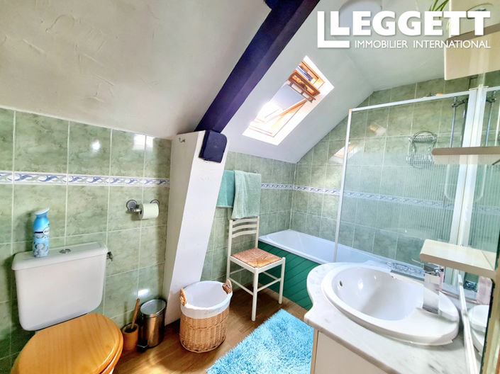 Image No.5-5 Bed House for sale