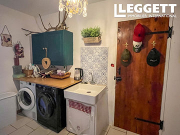 ahr0chm6ly9jzg4uagvzdglhlmltbw8vaw1hz2uvvevom